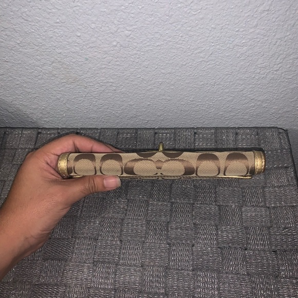 Coach Gold and Tan Signature Wallet - Picture 6 of 12